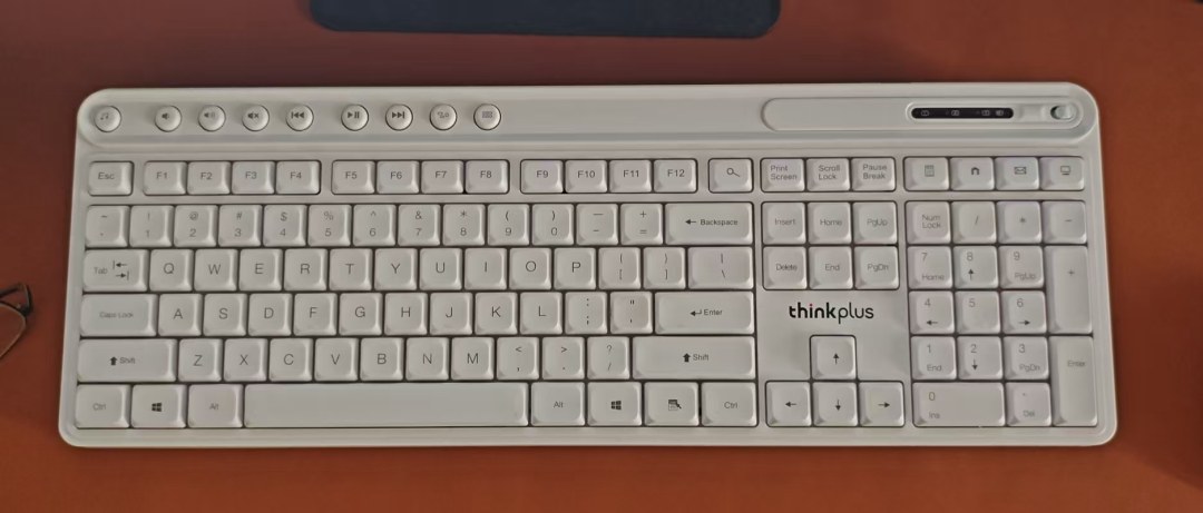 thinkplus K225 Pro 白色键盘实拍
